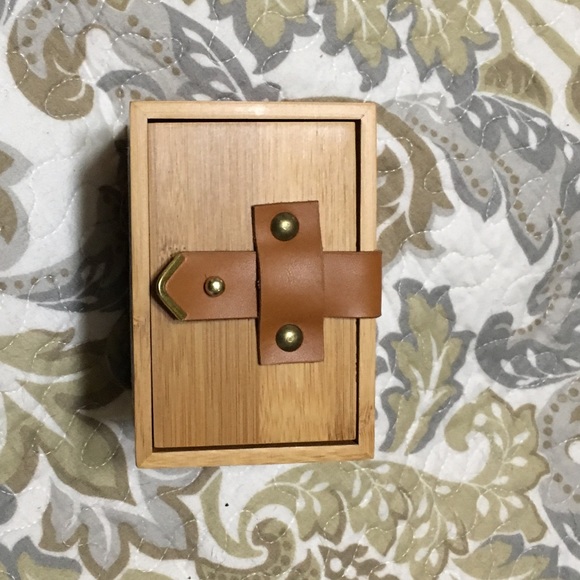 Swell women's Bamboo Watch - Picture 5 of 5